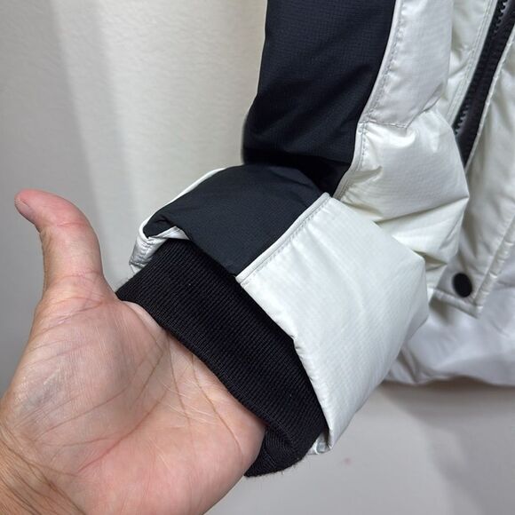 (N4) Andrew Marc Glow in the Dark Quilted Down Jacket Size M Uniset - Picture 9 of 16